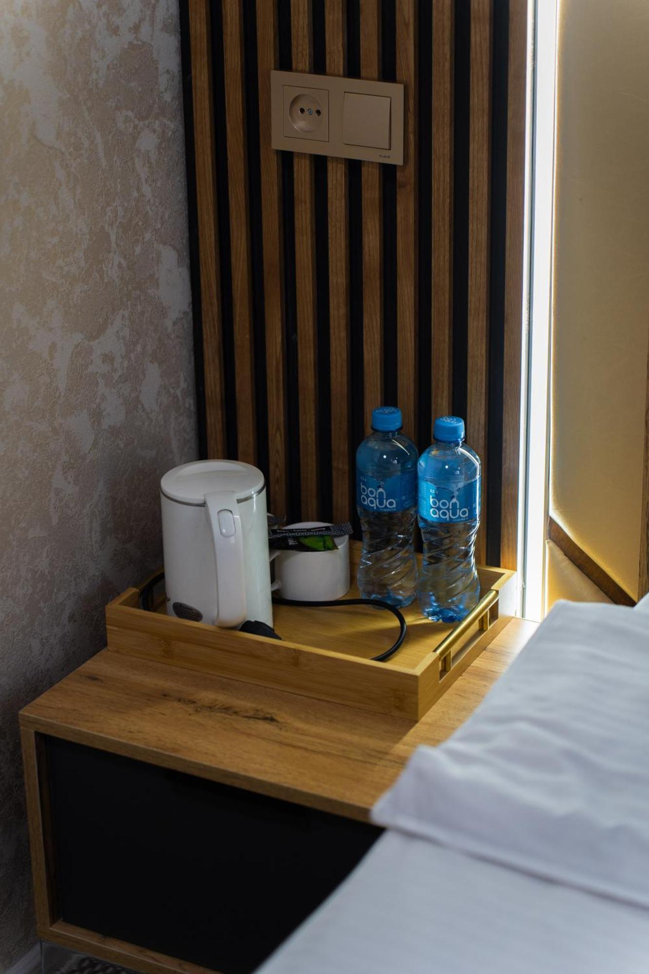 ホテル Cube House オシ エクステリア 写真